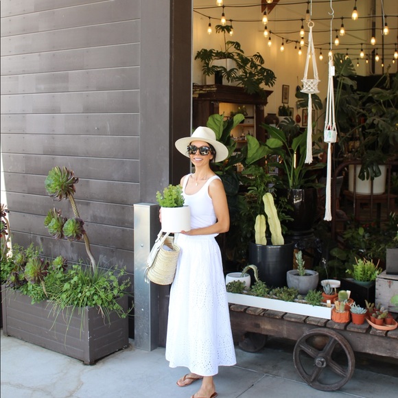 Meet your Posher, Danika - Picture 1 of 8